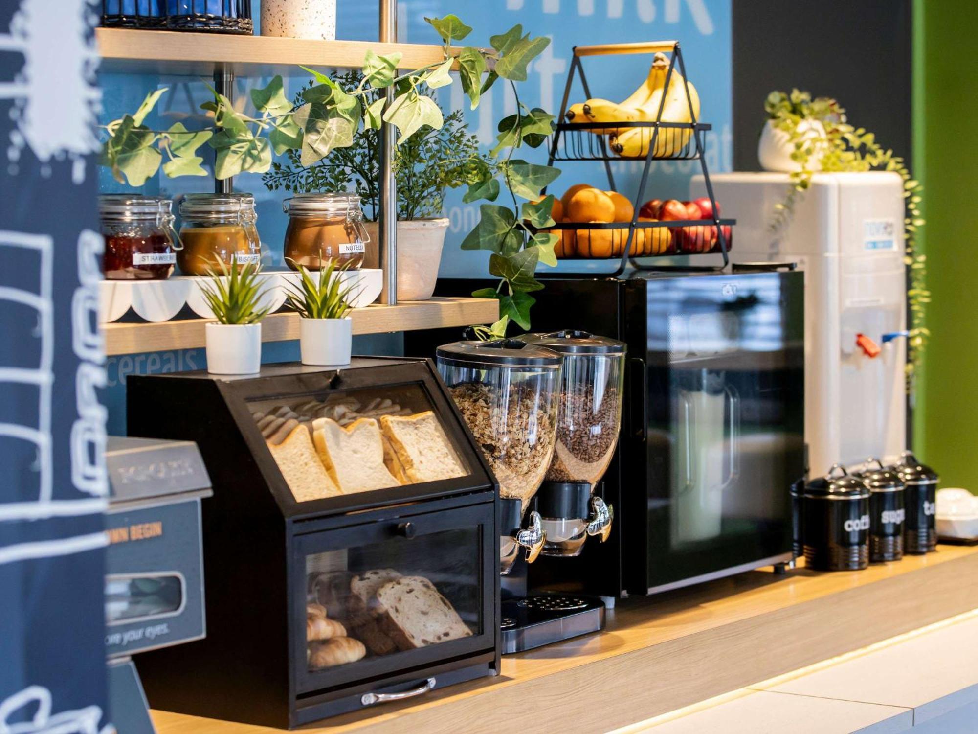 Ibis Budget - Casula Liverpool Extérieur photo