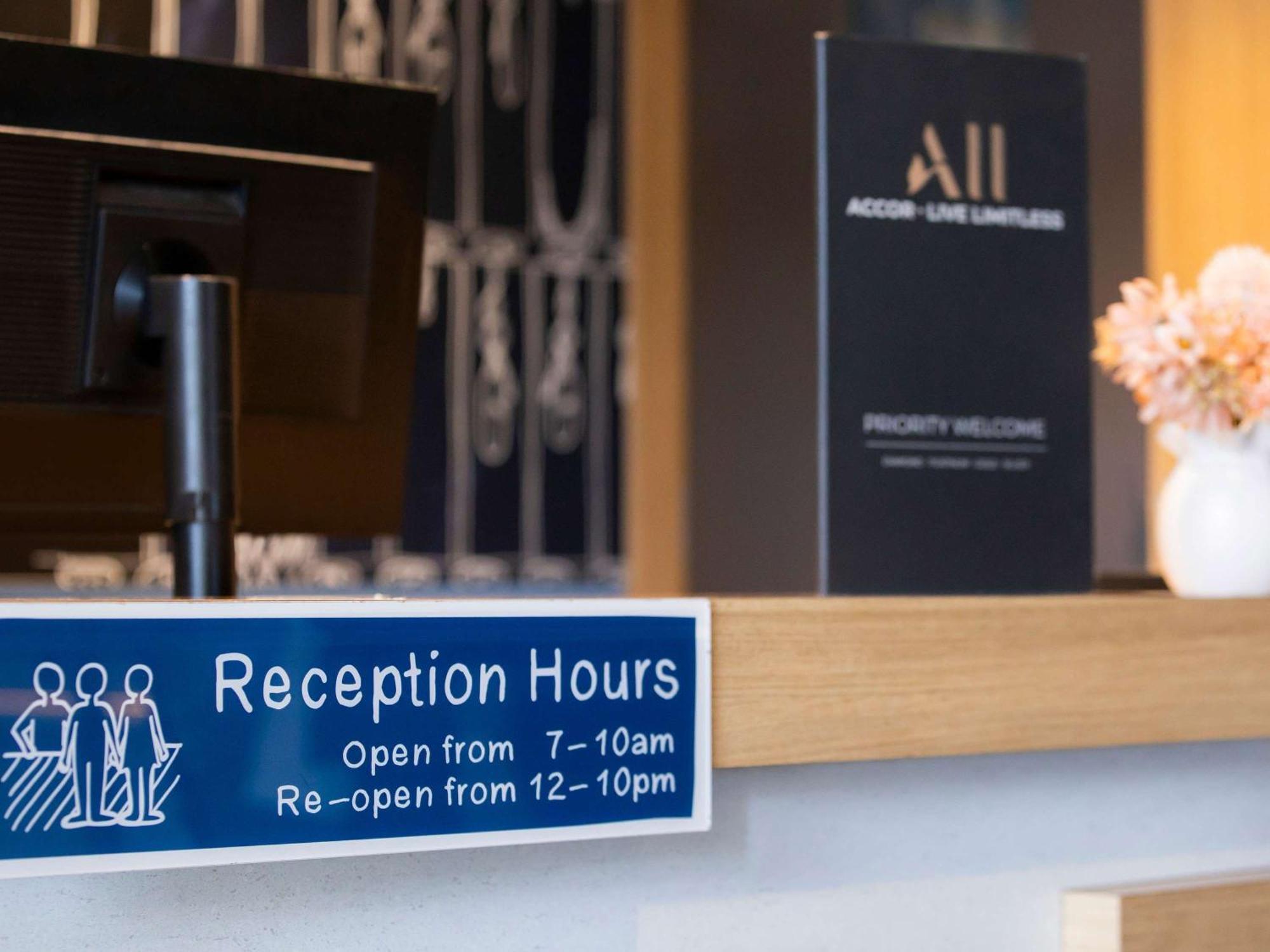 Ibis Budget - Casula Liverpool Extérieur photo