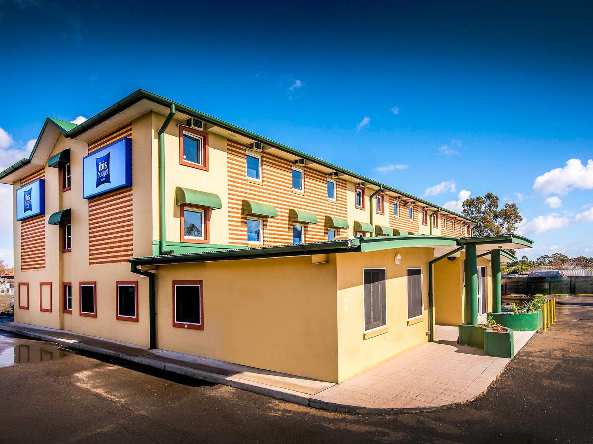 Ibis Budget - Casula Liverpool Extérieur photo